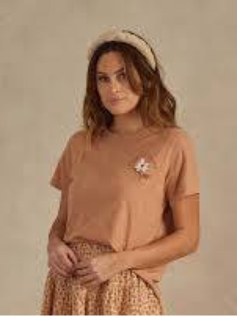 NWT Women’s Rylee + Cru Basic Tee - Keep Growing Large